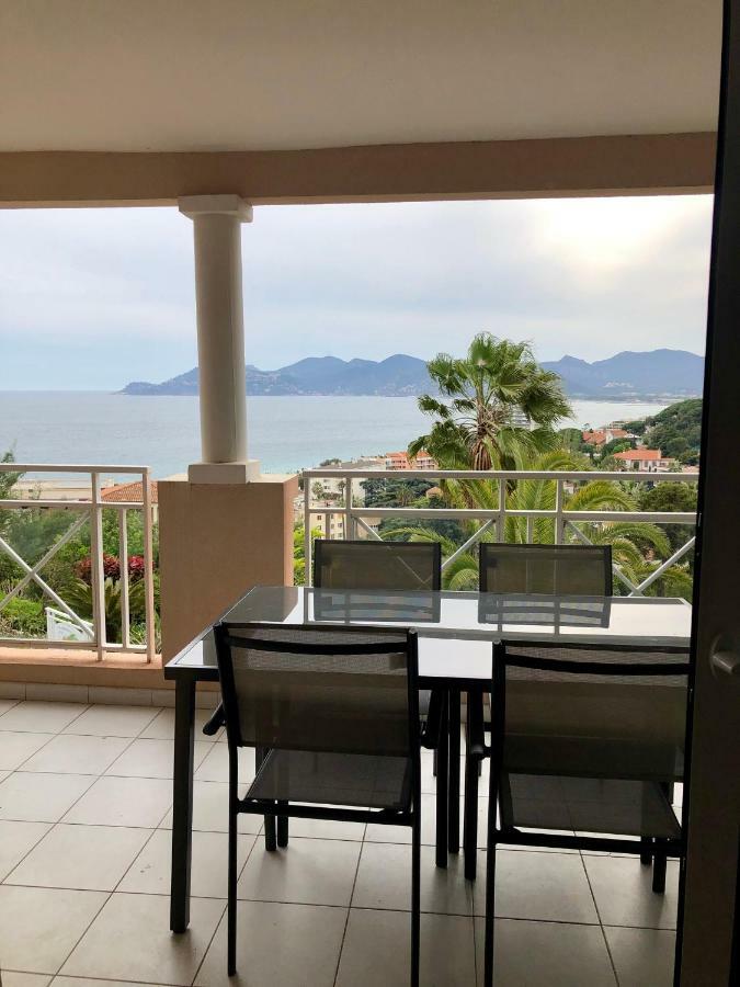 T2 Superbe Vue Mer 戛纳 外观 照片