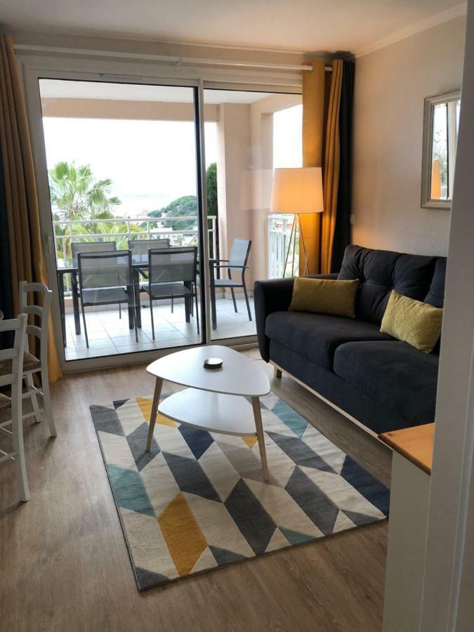 T2 Superbe Vue Mer 戛纳 外观 照片
